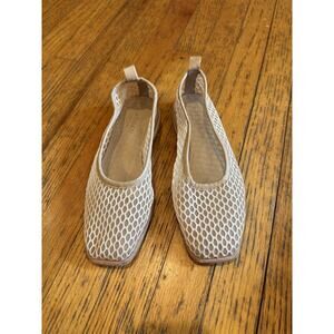 Free People Artisan Crafted Shoes Womens Size 8 Beige Mesh Leather Flats Slip On